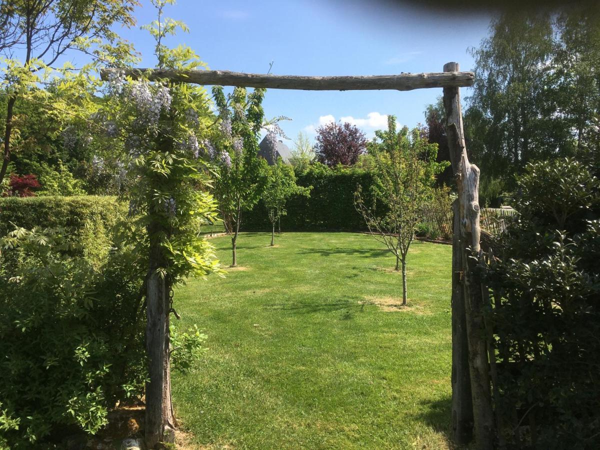 Gite "Cote Jardin" Vannecrocq 外观 照片
